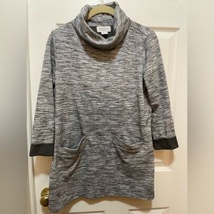 Liz Claiborne S tunic sweater